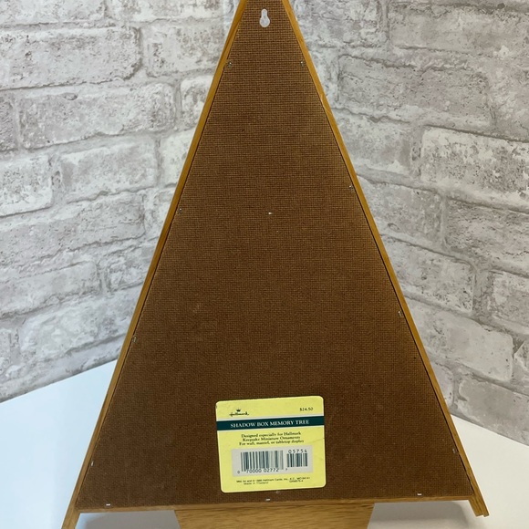Vintage Memory Tree Shadow Box Display For Miniature Ornaments Hallmark NWT 7.5” - Picture 5 of 5